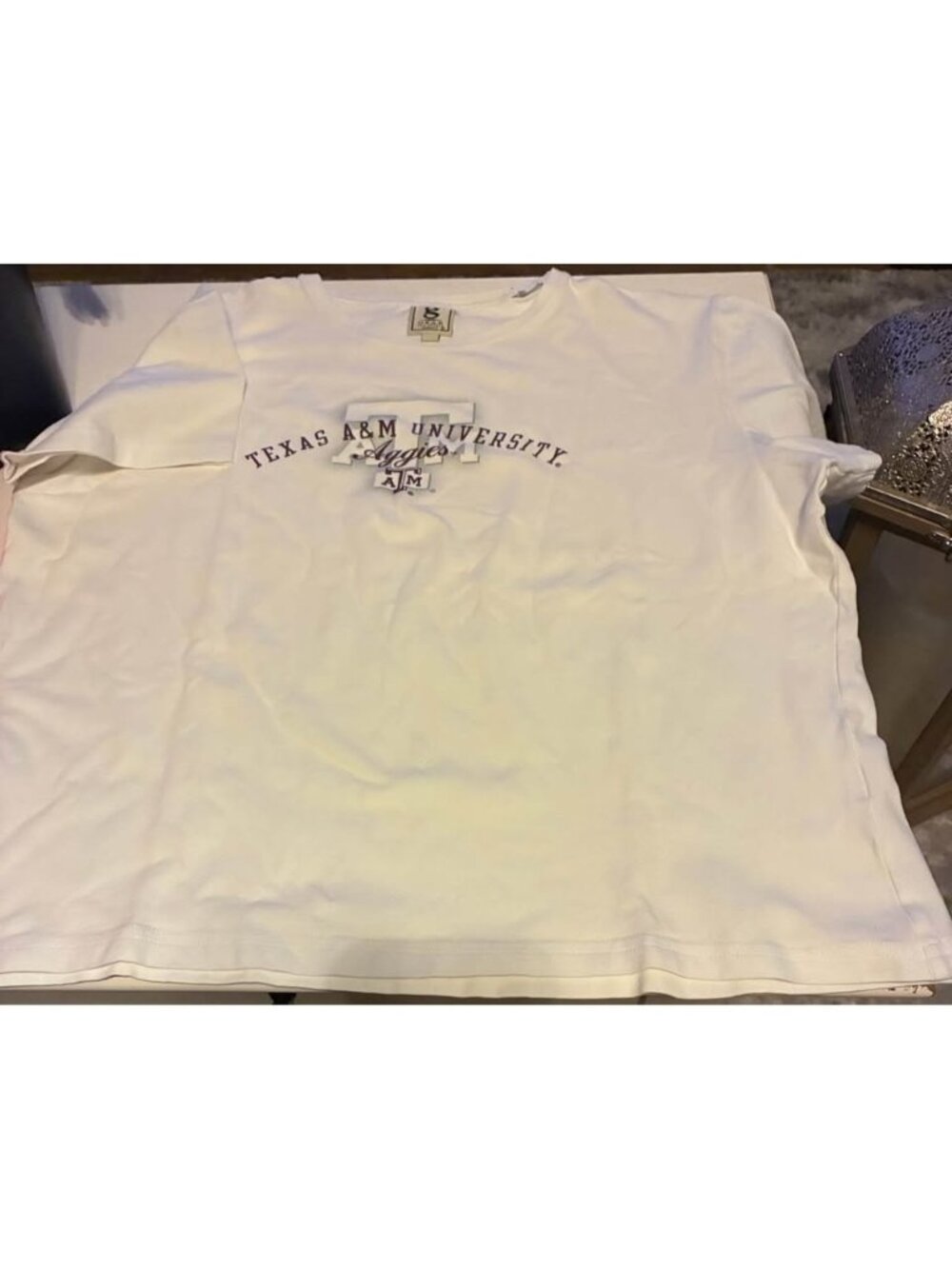 Women’s Large Texas A&M University Aggies T-shirt